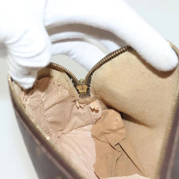LOUIS VUITTON Monogram Pochette Cosmetic PM Pouch M43998 LV Auth 137257 - Picture 10 of 16